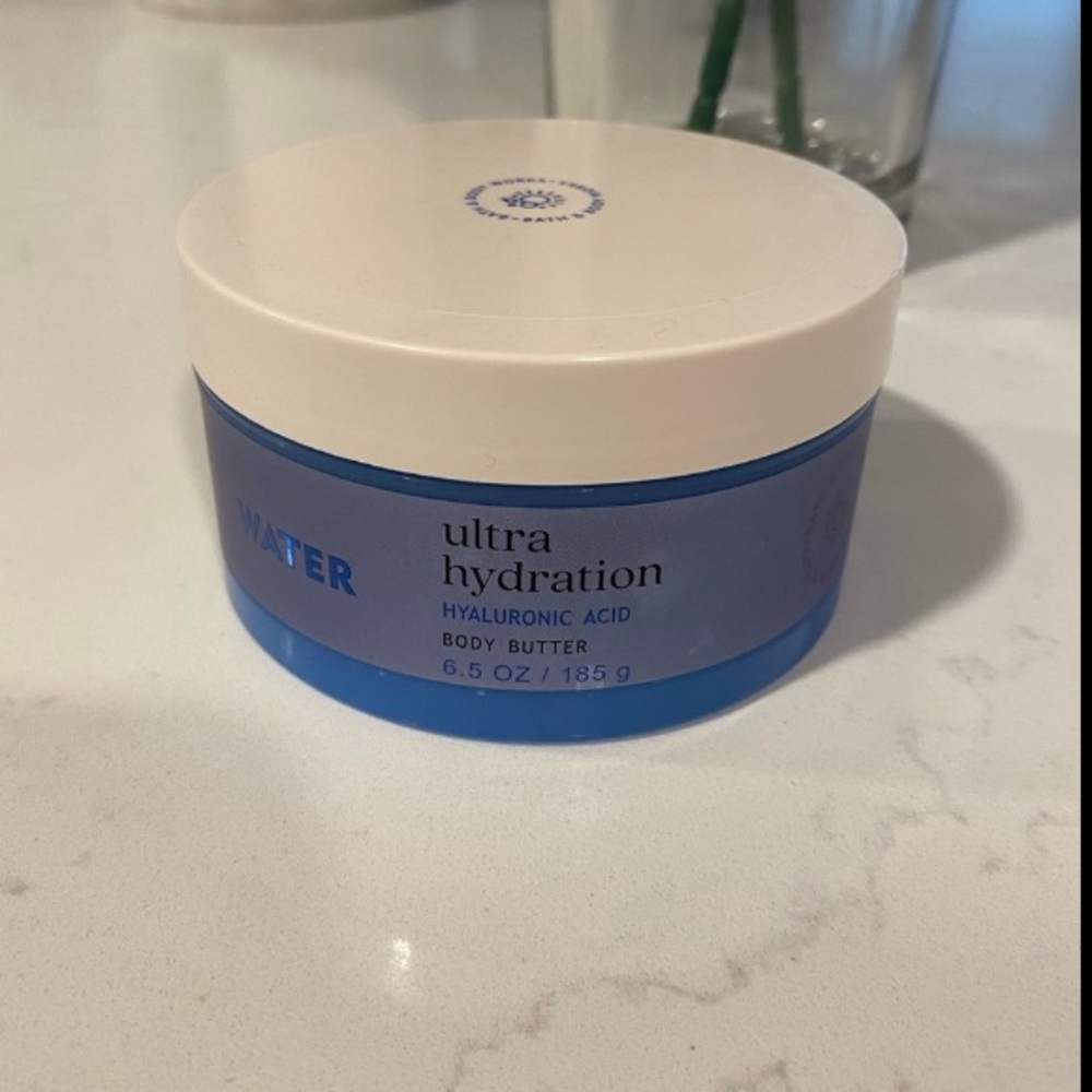 New Bath and body works brand Water Ultra Hydration body butter